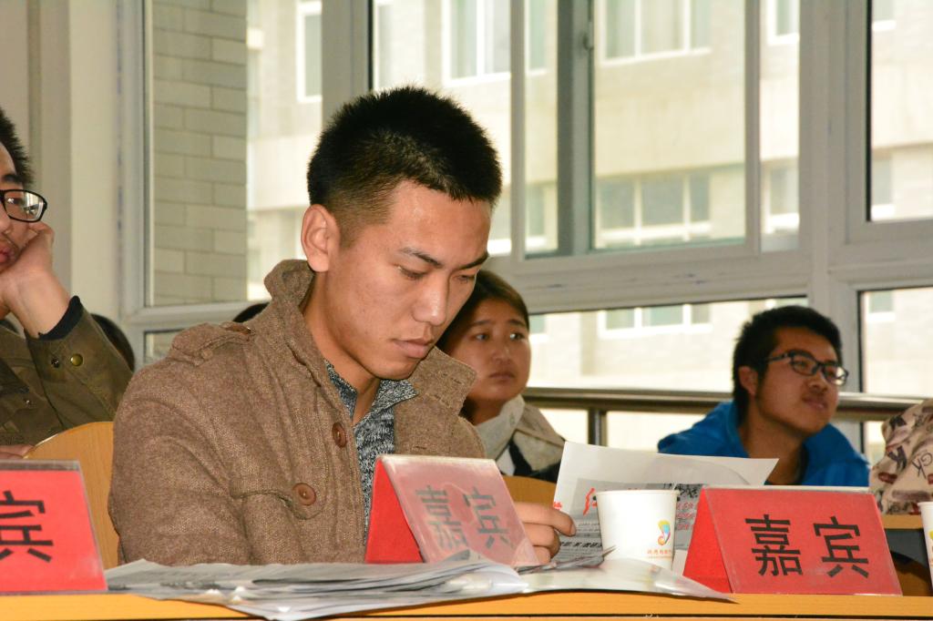 逸夫馆编辑部前任负责人张军锋